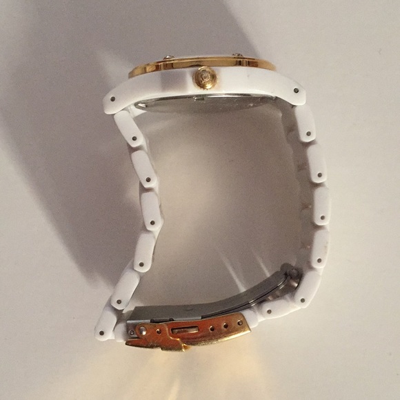 Beautiful Juicy Couture Ceramic Watch - Picture 3 of 5